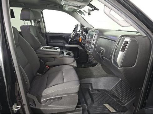 Used 2018 Chevrolet Silverado 1500 LT w/ All Star Edition AWD/4WD image 5