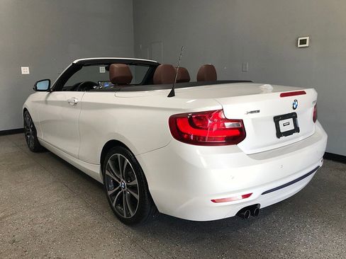 Used 2015 BMW 228i xDrive Convertible image 9
