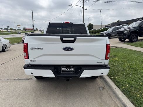 Used 2016 Ford F150 XLT w/ Equipment Group 302A Luxury AWD/4WD image 4
