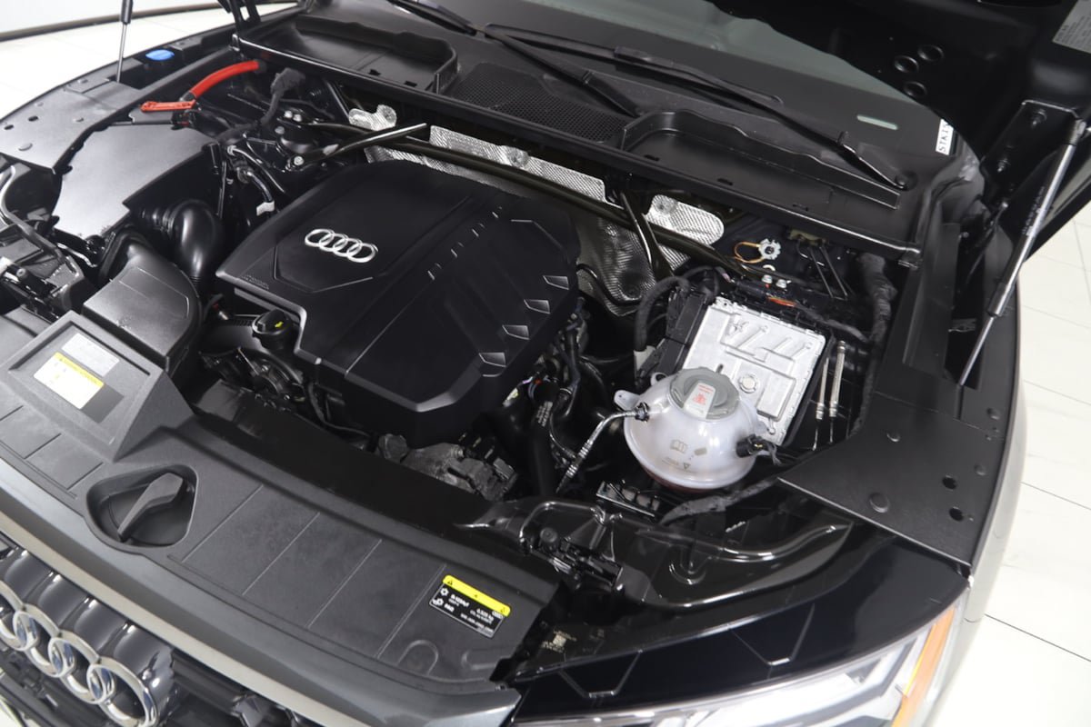 Used 2023 Audi Q5 2.0T Premium AWD/4WD image 17