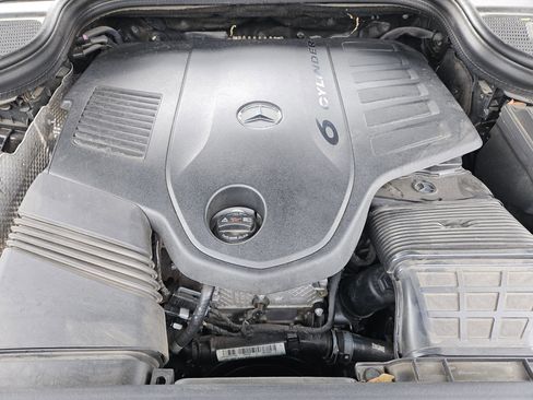 Used 2022 Mercedes-Benz GLS 450 4MATIC image 31