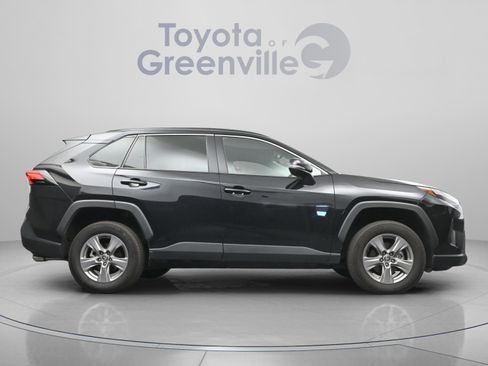 Certified 2025 Toyota RAV4 XLE image 17