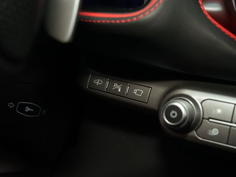 Used 2019 Ferrari 812 Superfast image 24