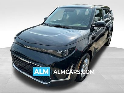 Used 2025 Kia Soul LX w/ LX Technology Package