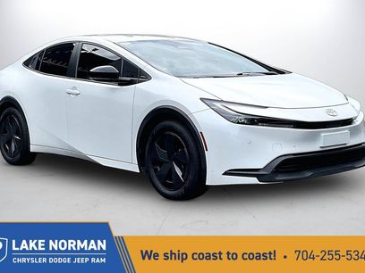 Used 2023 Toyota Prius LE