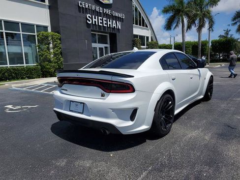 Used 2023 Dodge Charger Scat Pack RWD image 5