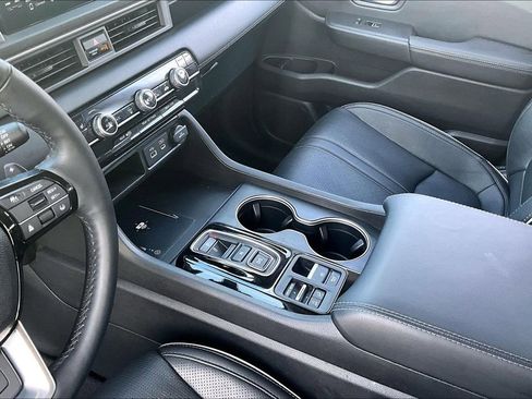 Certified 2023 Honda Pilot Elite image 17