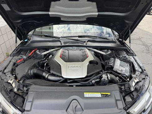 Used 2018 Audi S4 Prestige AWD/4WD image 5