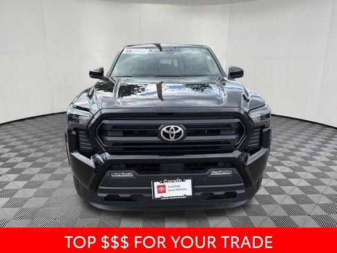 Used 2025 Toyota Tacoma SR5 AWD/4WD image 2
