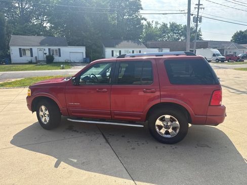 Used 2005 Ford Explorer Limited AWD/4WD image 5