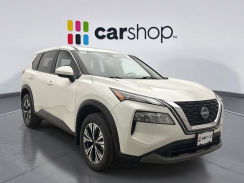 Used 2023 Nissan Rogue SV image 7