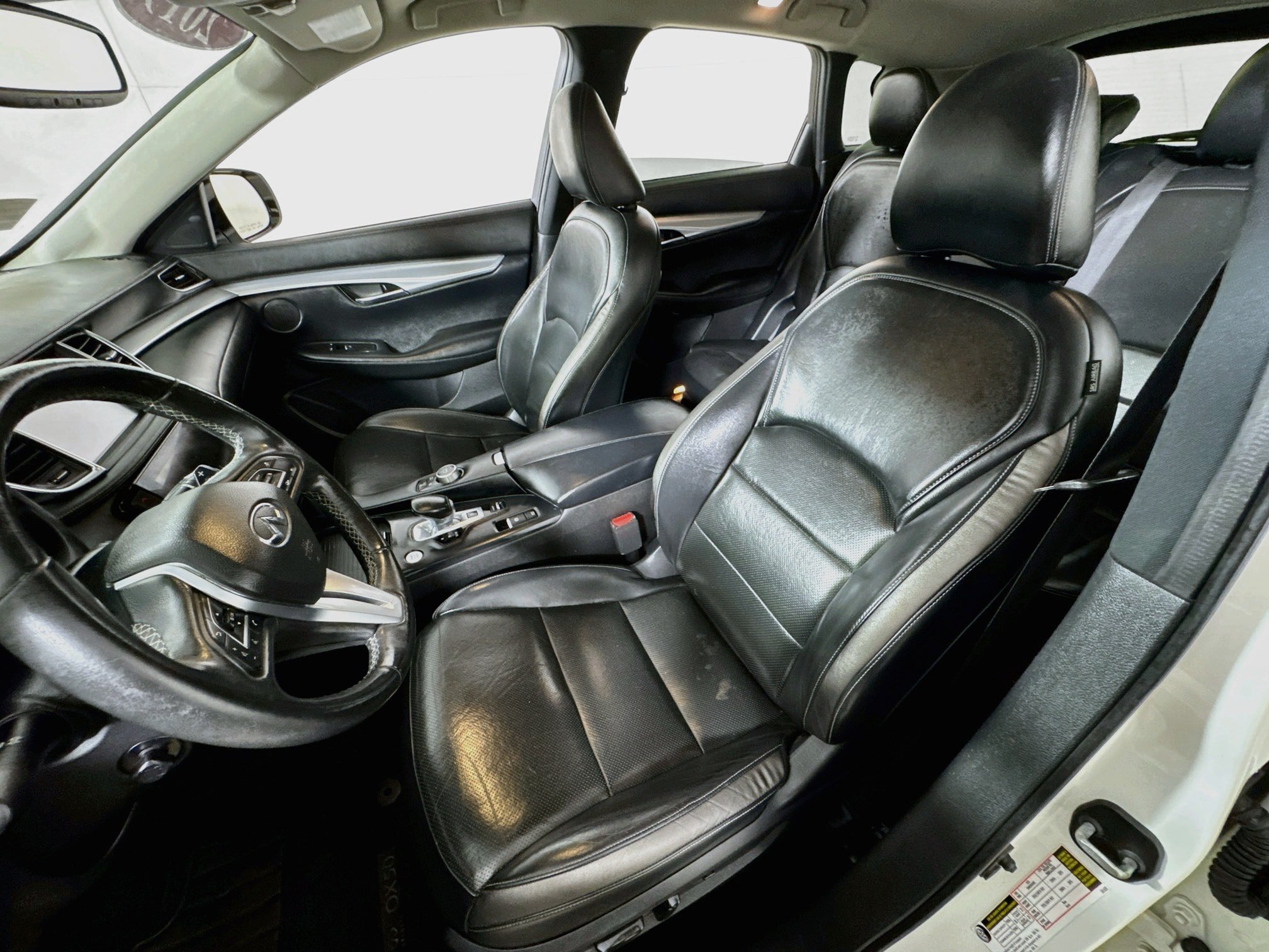 Used 2019 INFINITI QX50 Essential w/ Premium Heat Package AWD/4WD image 15