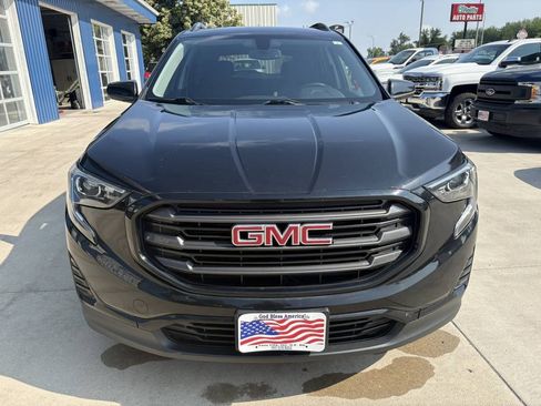 Used 2019 GMC Terrain SLE w/ Black Edition AWD/4WD image 3