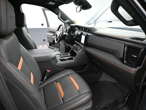 Used 2025 GMC Sierra 3500 AT4 image 57