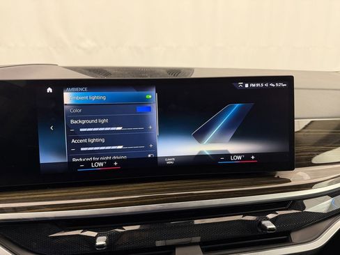 Used 2023 BMW X7 xDrive40i w/ Premium Package image 49