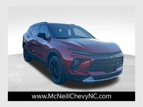 Used 2024 Chevrolet Blazer LT w/ Convenience Package image 1