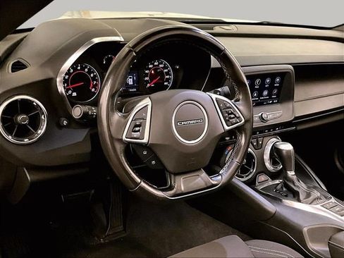 Used 2022 Chevrolet Camaro LT RWD image 12