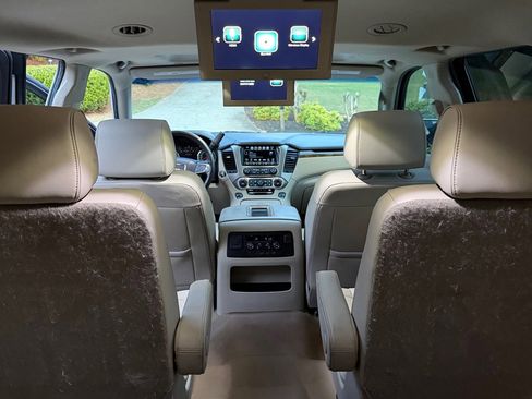 Used 2017 GMC Yukon XL Denali w/ Open Road Package AWD/4WD image 22