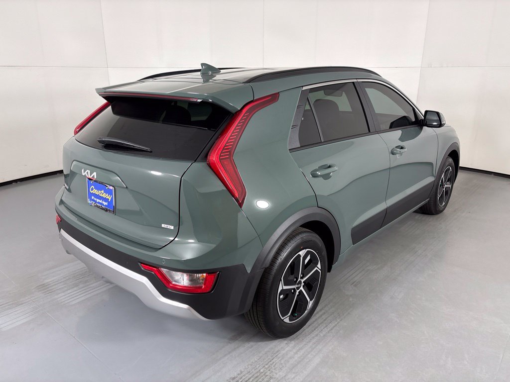 New 2026 Kia Niro EX w/ EX Premium Package FWD image 8
