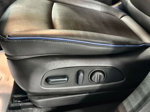 Used 2025 Buick Encore GX Sport Touring w/ Advanced Technology Package FWD image 13