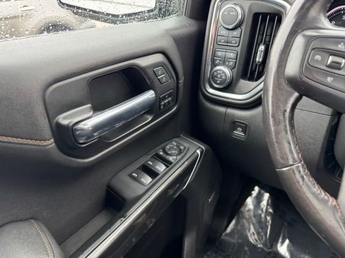 Used 2022 GMC Sierra 1500 AT4 w/ AT4 Premium Package image 30