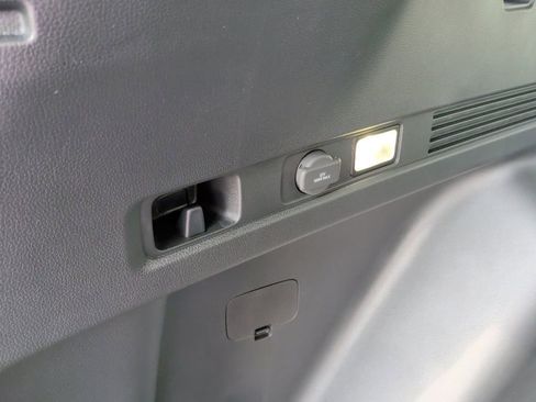 Used 2025 Honda CR-V EX-L image 41