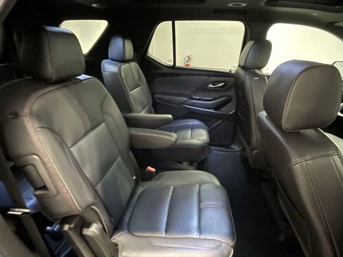 Used 2023 Chevrolet Traverse RS image 26