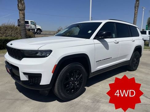 Used 2025 Jeep Grand Cherokee L Laredo AWD/4WD image 1
