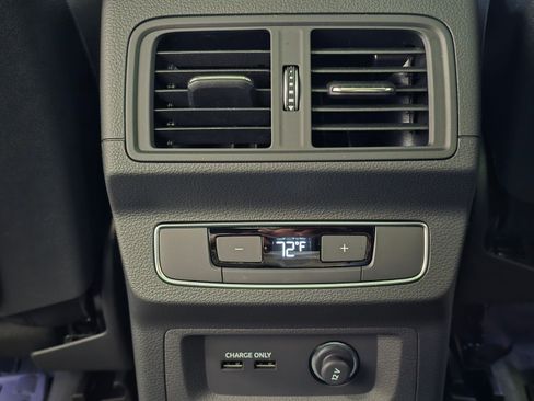 Used 2025 Audi SQ5 Premium Plus w/ Premium Plus Package image 19