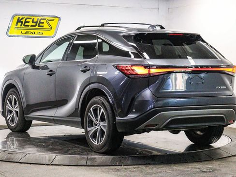 Used 2025 Lexus RX 350 FWD w/ Accessory Package image 2