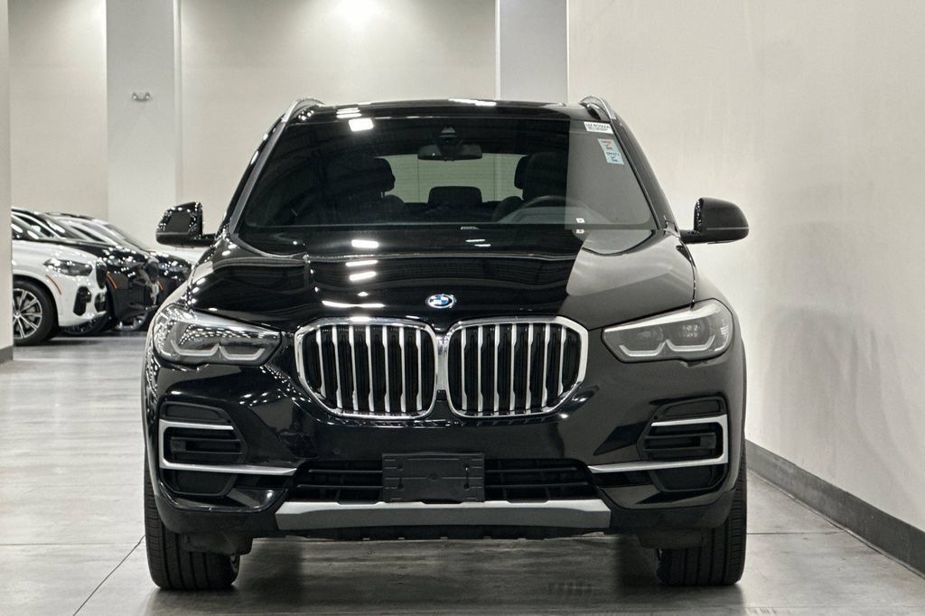 Used 2022 BMW X5 xDrive45e AWD/4WD image 9