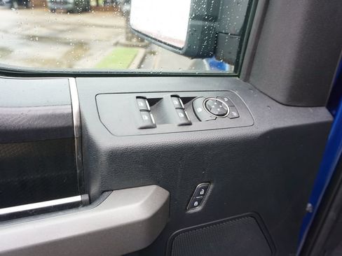 Used 2018 Ford F150 Raptor w/ Equipment Group 801A Mid AWD/4WD image 3