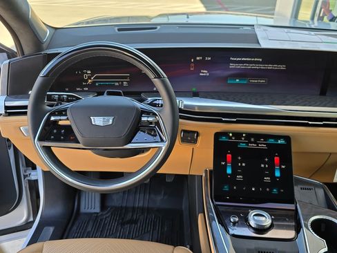 New 2026 Cadillac Escalade IQ Sport 2 w/ LPO, ONYX Package AWD/4WD image 21