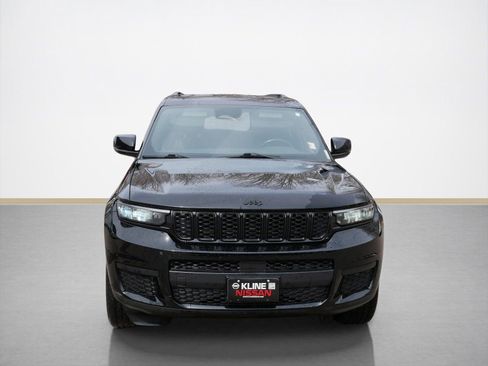 Used 2021 Jeep Grand Cherokee L Laredo image 8