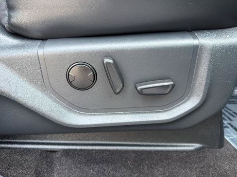 Certified 2022 Ford Expedition XLT AWD/4WD image 10