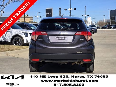 Used 2017 Honda HR-V EX image 13