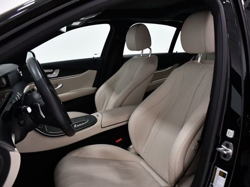 Used 2022 Mercedes-Benz E 350 4MATIC Sedan image 19