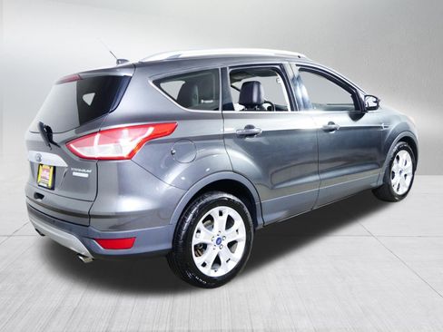 Used 2016 Ford Escape Titanium FWD image 7