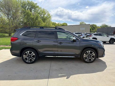 Certified 2023 Subaru Ascent Limited w/ Technology Package AWD/4WD image 7