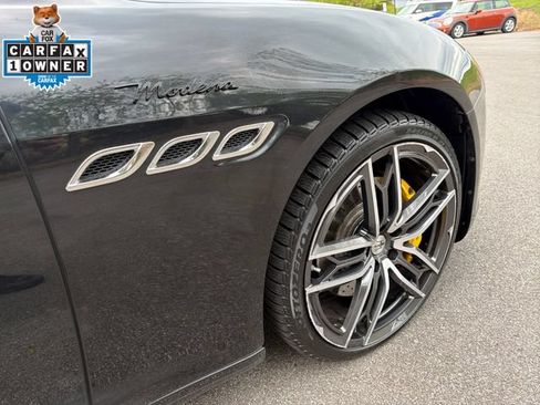 Used 2023 Maserati Quattroporte Modena Q4 AWD/4WD image 9