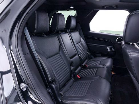 Used 2023 Land Rover Discovery S R-Dynamic AWD/4WD image 40