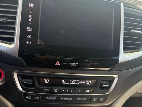 Used 2016 Honda Pilot EX-L image 10