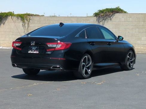 Used 2019 Honda Accord Sport image 8