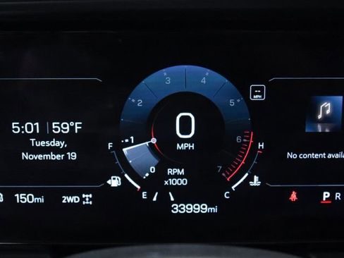 Used 2025 GMC Terrain Elevation image 22