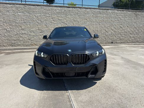 Used 2026 BMW X6 xDrive40i AWD/4WD image 3