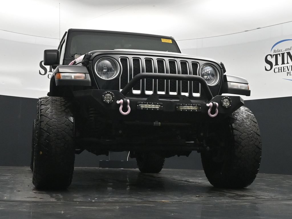 Used 2023 Jeep Wrangler Unlimited Sahara w/ Cold Weather Group AWD/4WD image 27