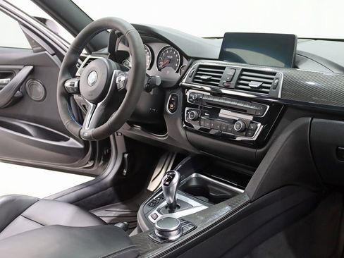 Used 2018 BMW M3 image 38