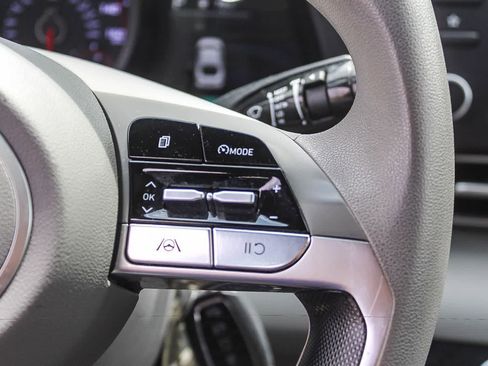 Certified 2022 Hyundai Elantra SEL FWD image 32