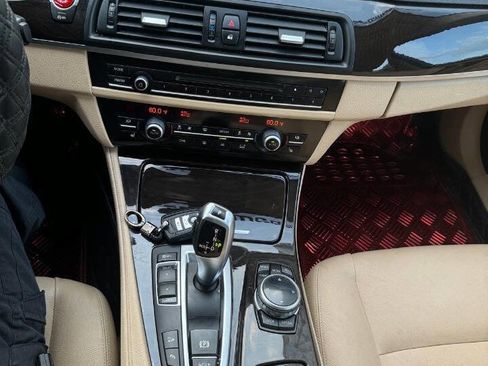 Used 2014 BMW 535d xDrive image 24