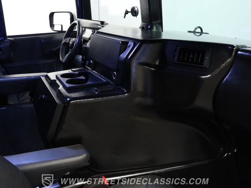 Used 2003 HUMMER H1 2-Door Hard Top image 10